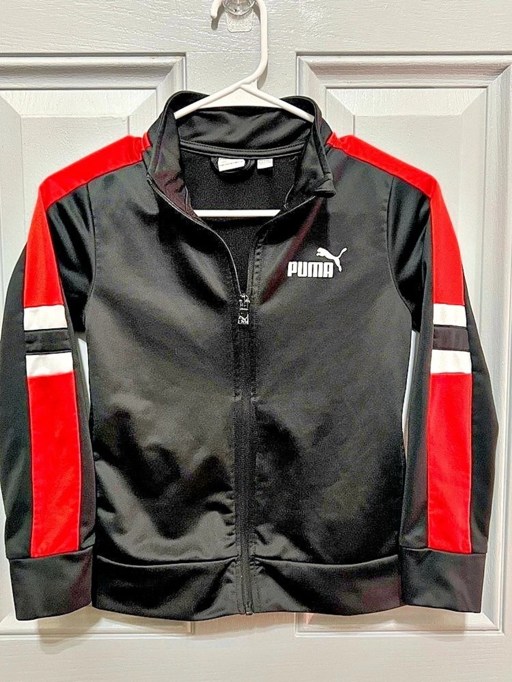 Puma Kids Small 8 Black Red White Full Zip Track Jacket Inside Pockets
